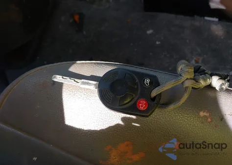 2017 Ford Transit T-250 из США, поврежденный, VIN 1FTYR1YM5HKA09721